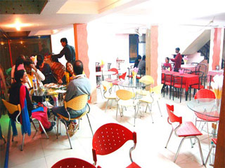 Kachnar Hotel Pachmarhi Restaurant