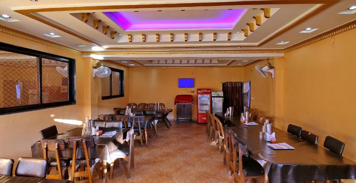 Jain Hotel Pachmarhi Restaurant